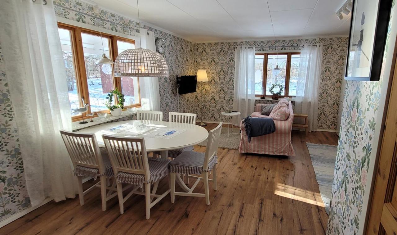 Fridfullt Laege Mitt Pa Oeland Villa Färjestaden Exterior photo